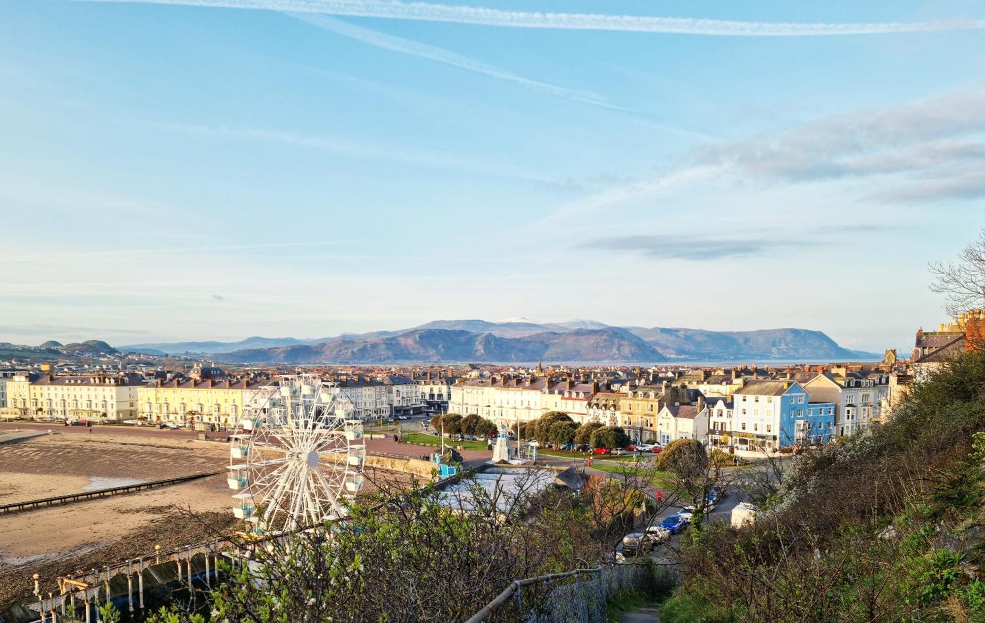 Отель Min Y Don Llandudno (Adults Only) Экстерьер фото